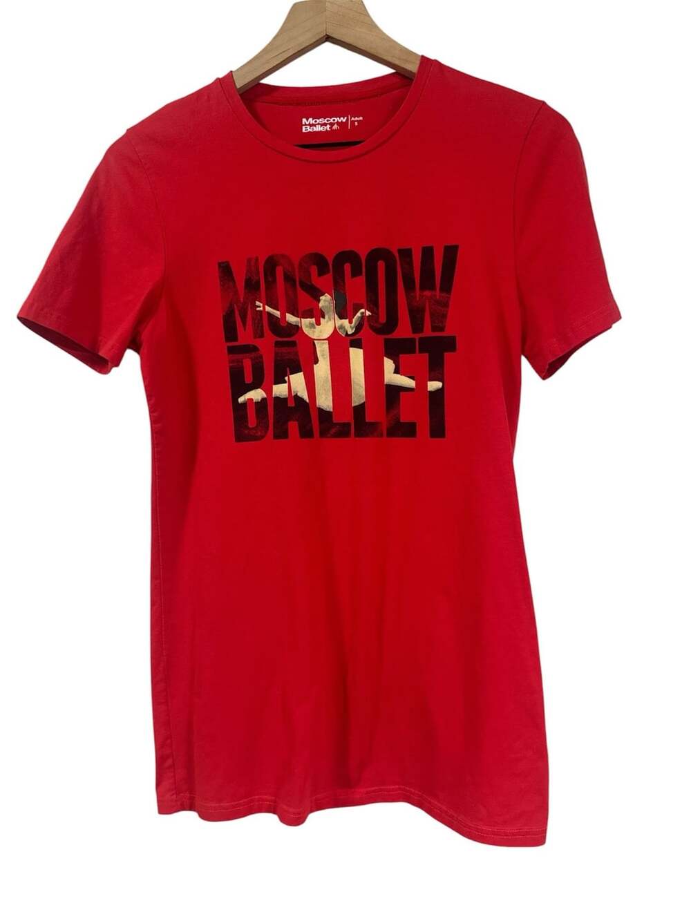 Moscow Ballet Graphic Short Sleeve T-Shirt Red Size Adult S